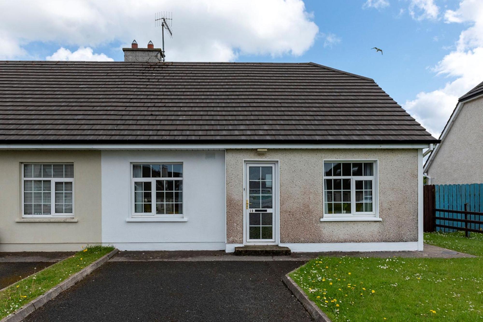 Bunhovil - 2 Bedroom Bungalow Bundoran Bagian luar foto